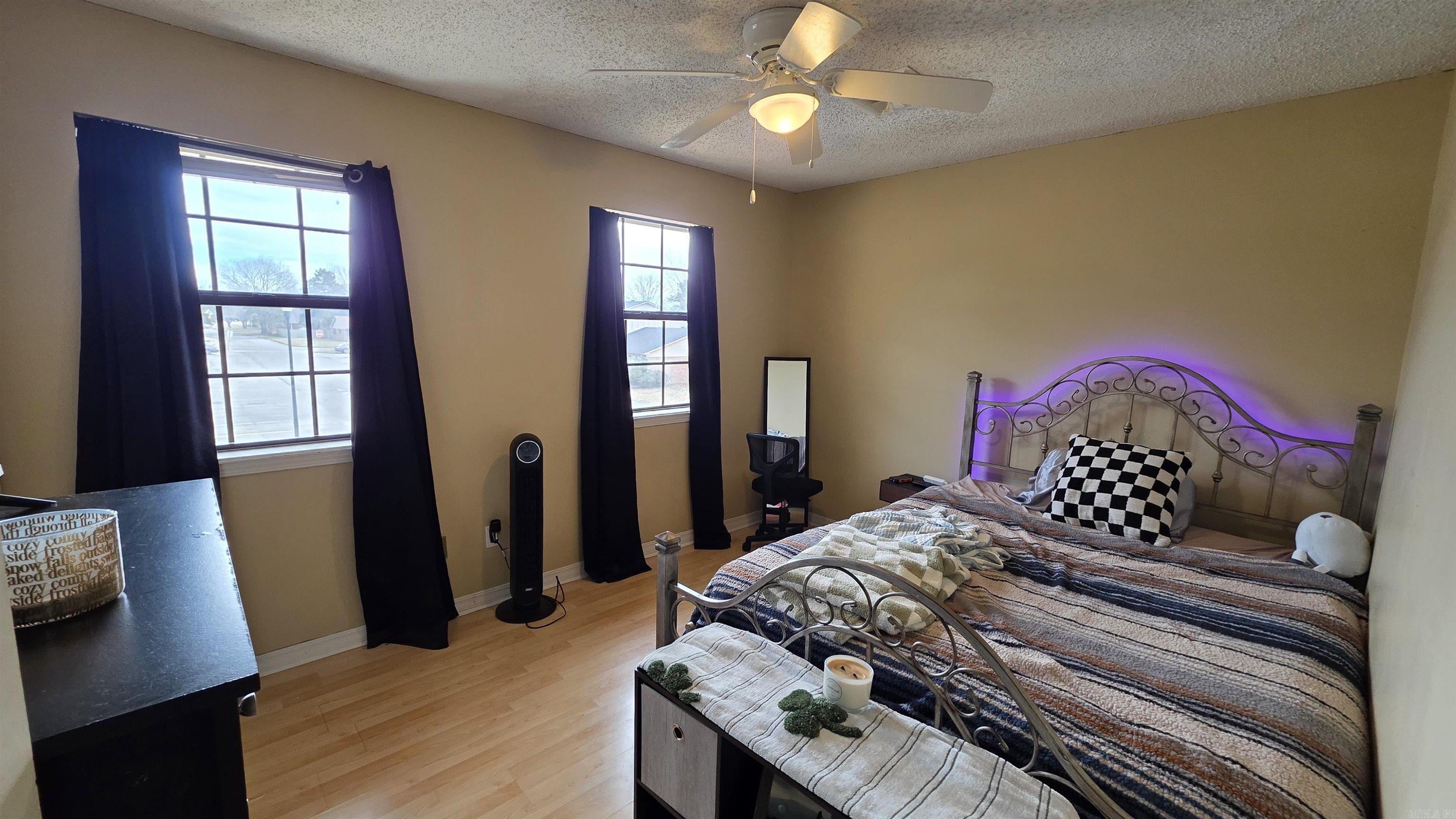 UNIVERSITY ESTATES - Residential