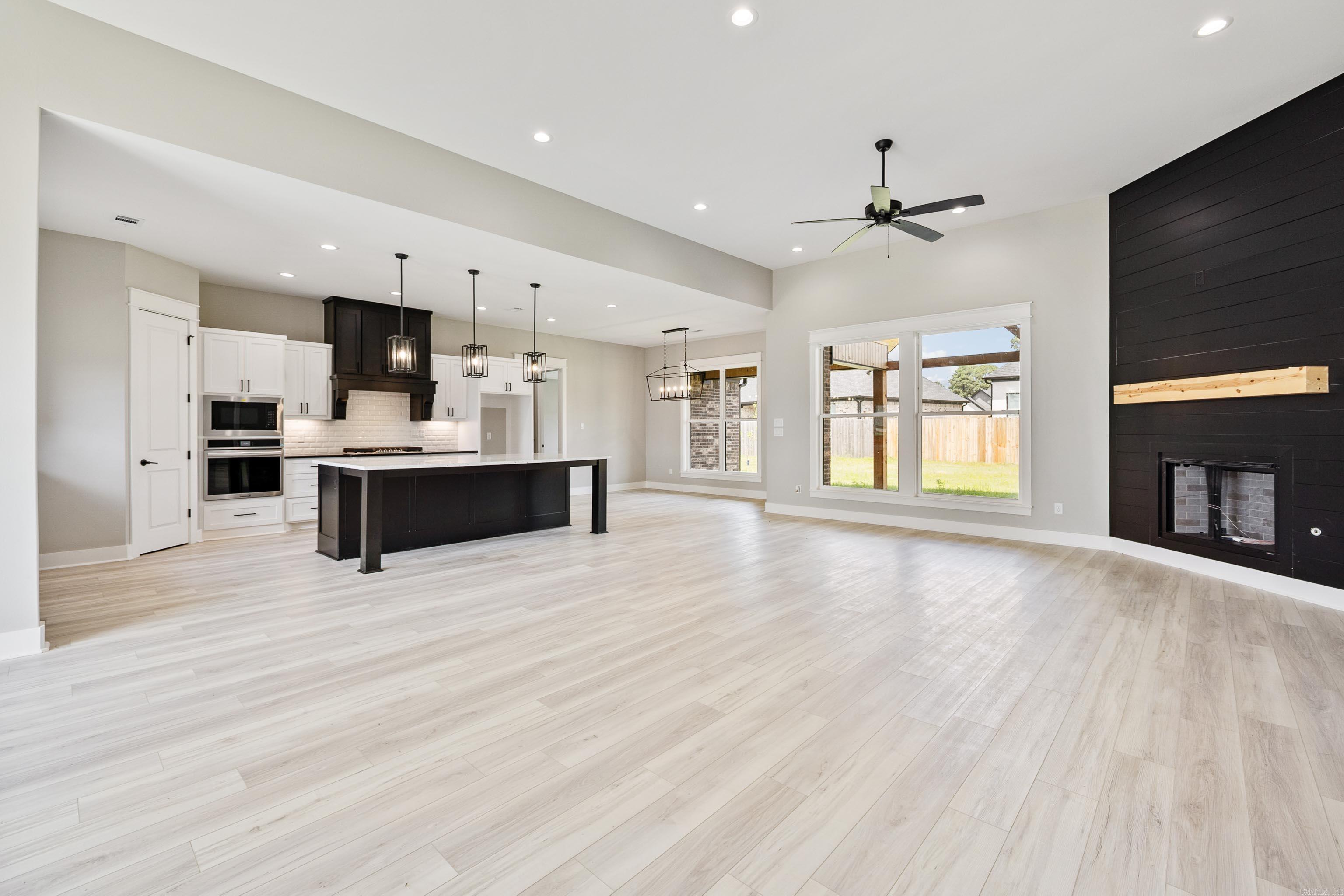 Severn Landing @ Hurricane Lake - Residential