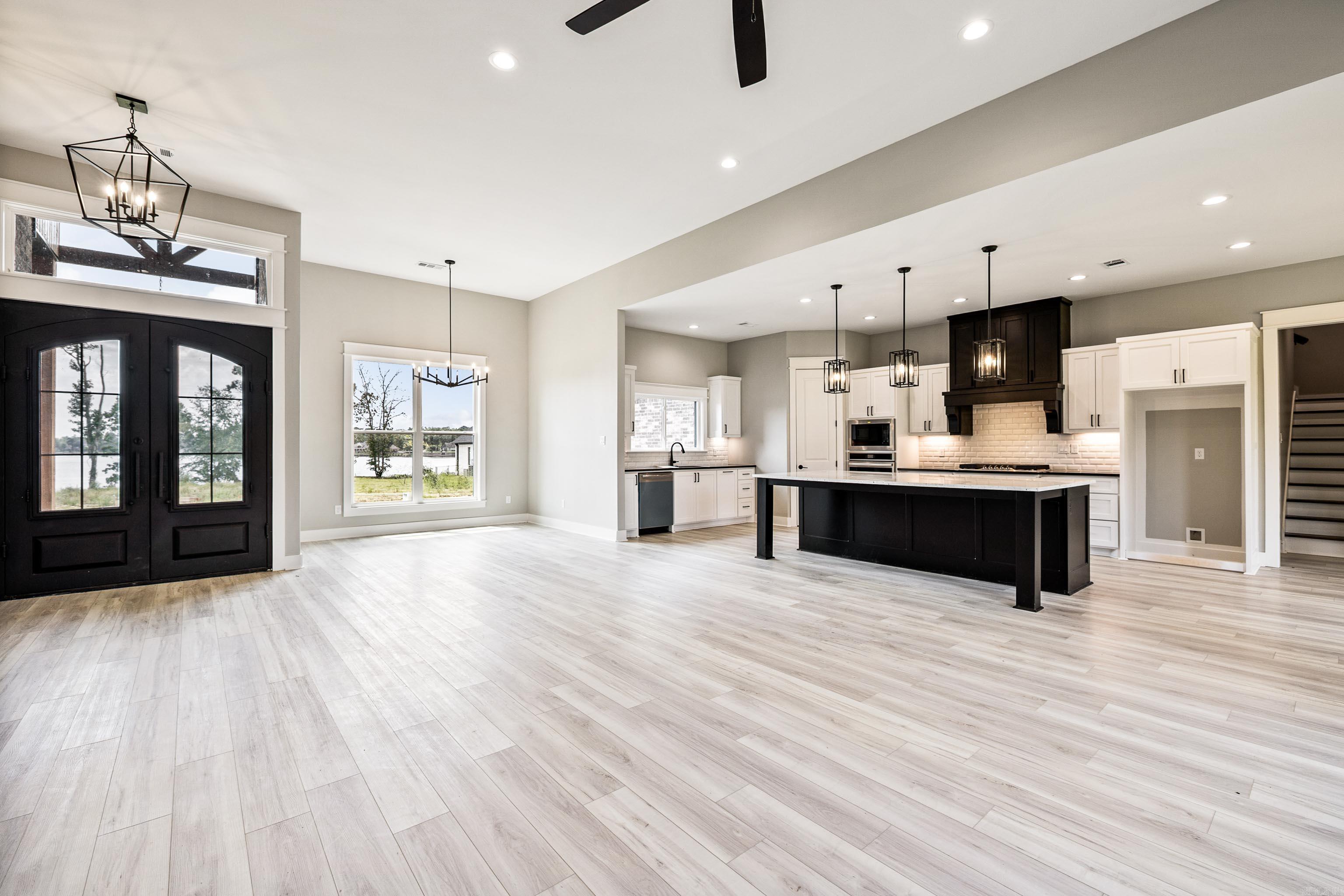 Severn Landing @ Hurricane Lake - Residential