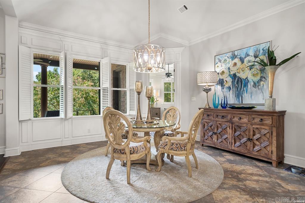 RED OAK - Residential