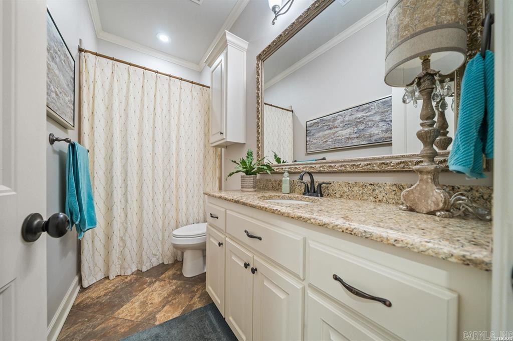 RED OAK - Residential