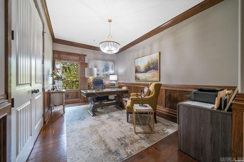 RED OAK - Residential