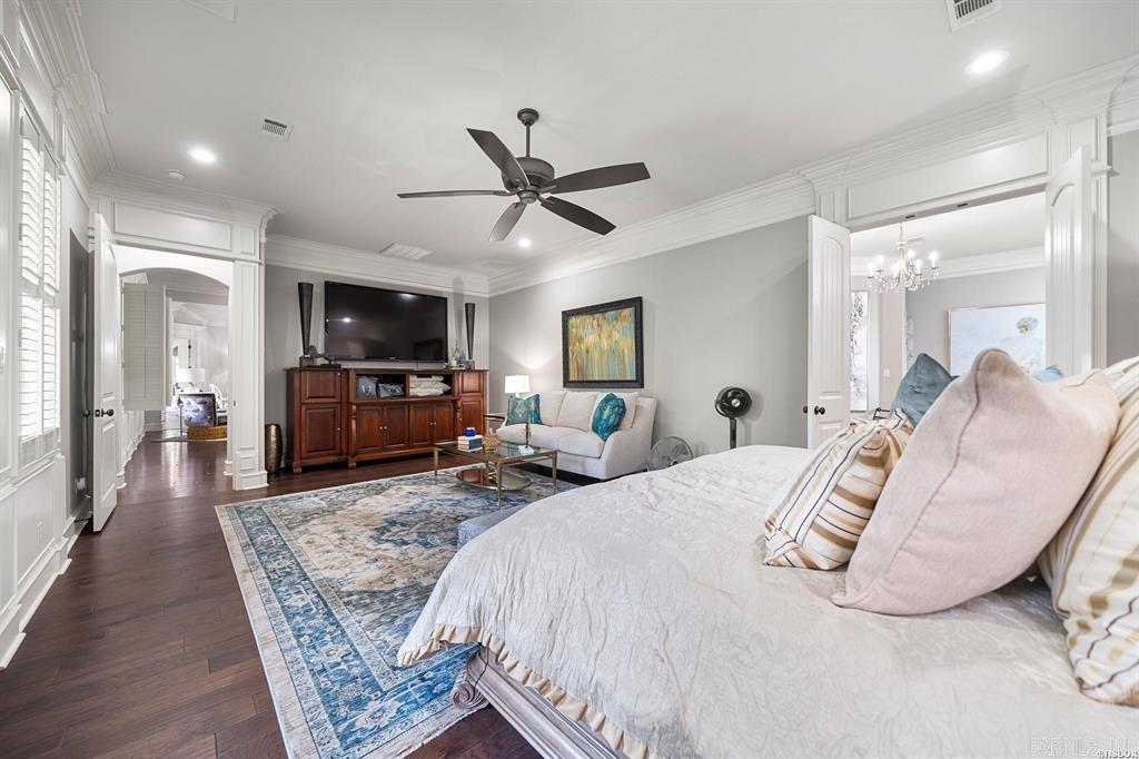 RED OAK - Residential