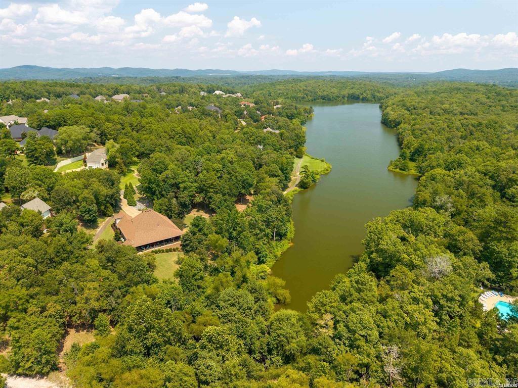 RED OAK - Residential