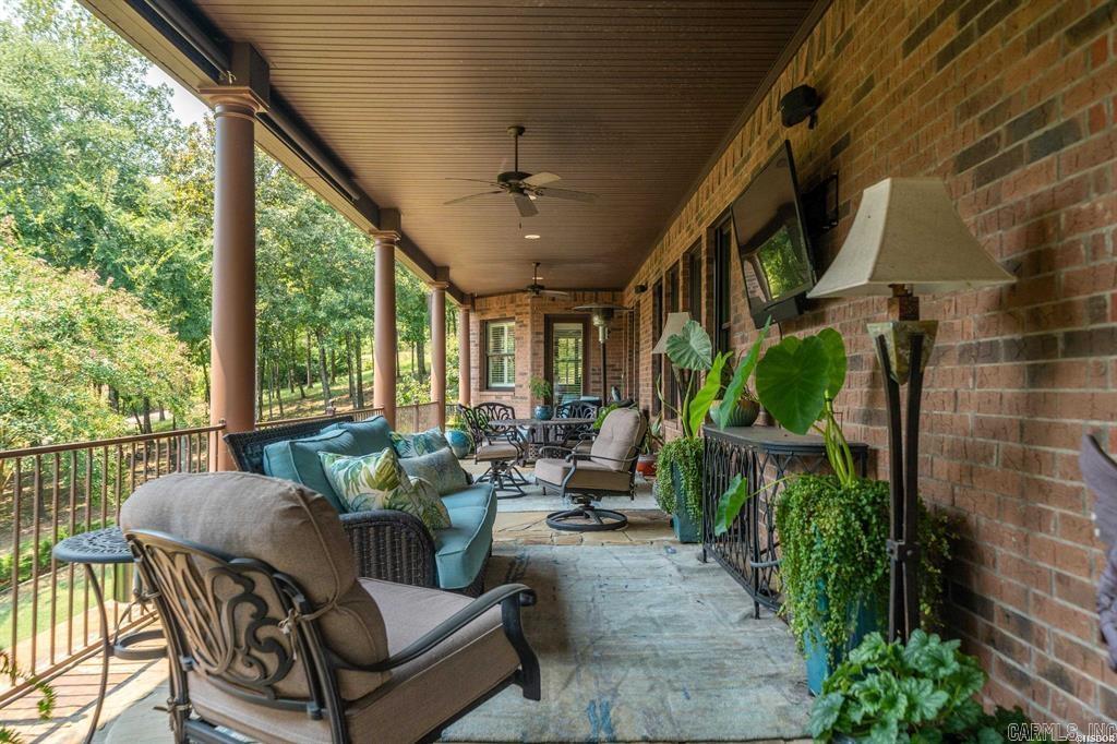 RED OAK - Residential