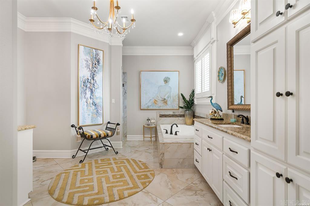 RED OAK - Residential