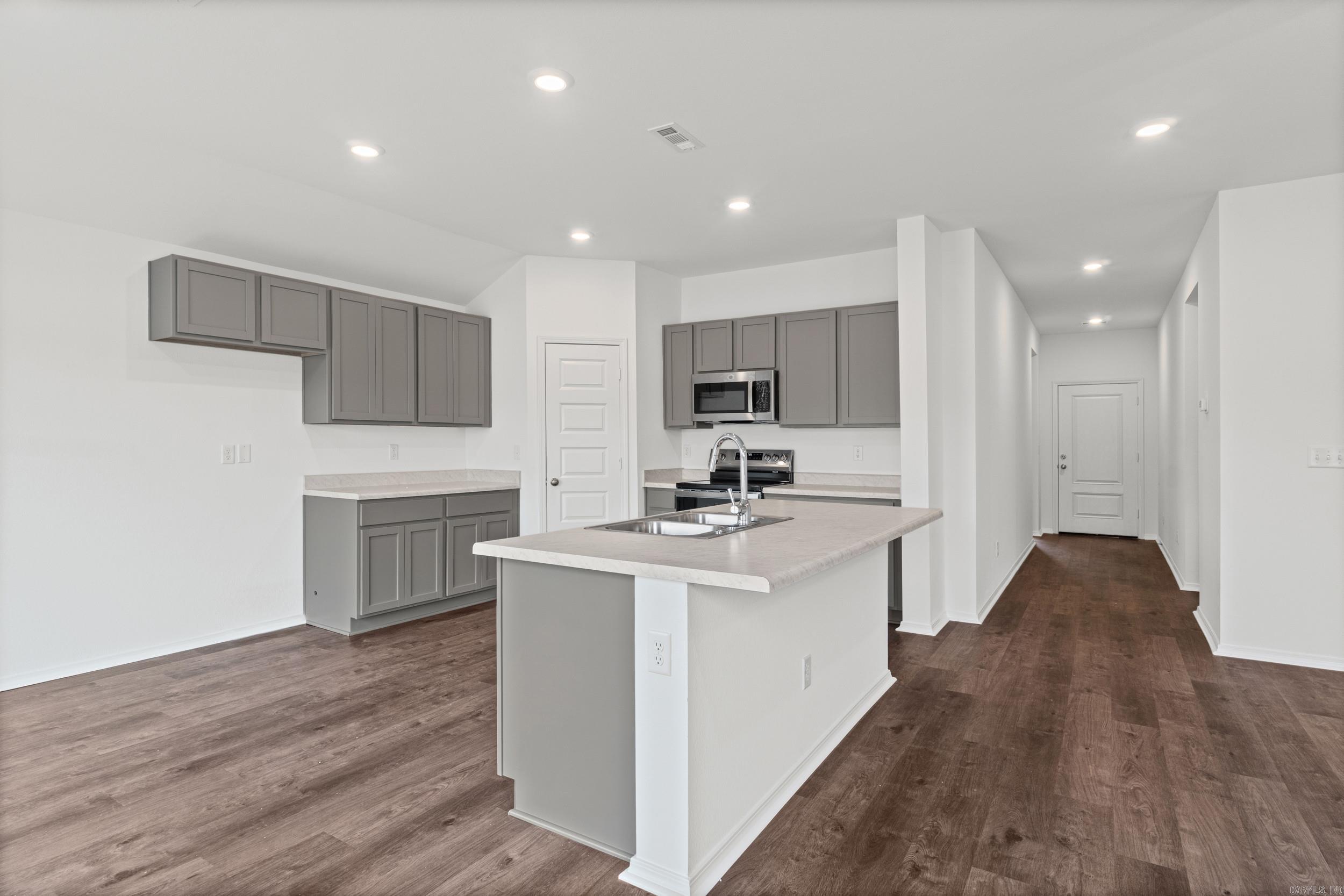 SPRINGLAKE TRAILS - Residential