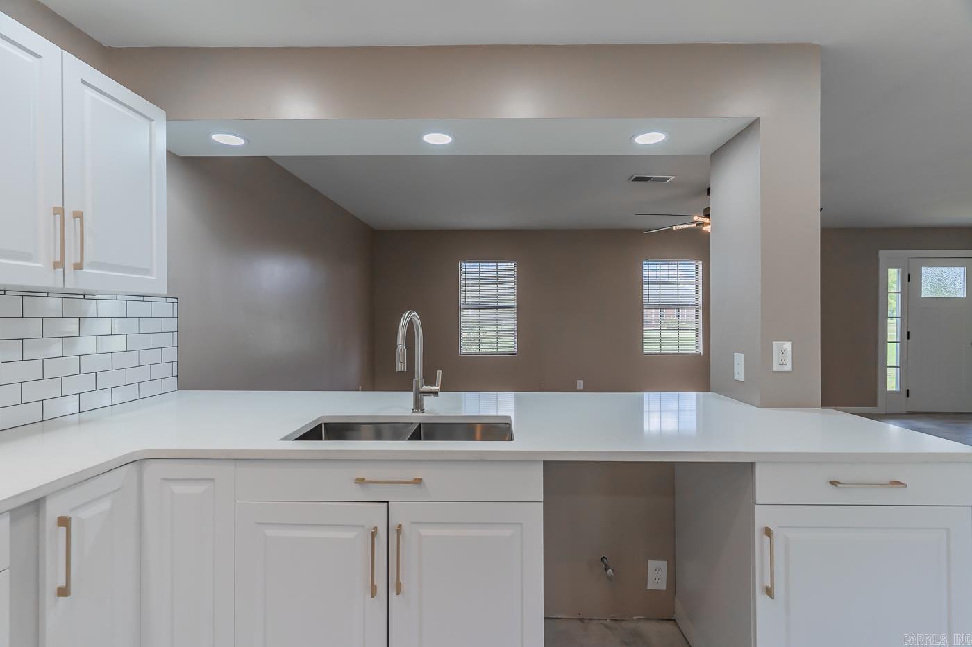 WALNUT RIDGE UNPLATTED - Residential