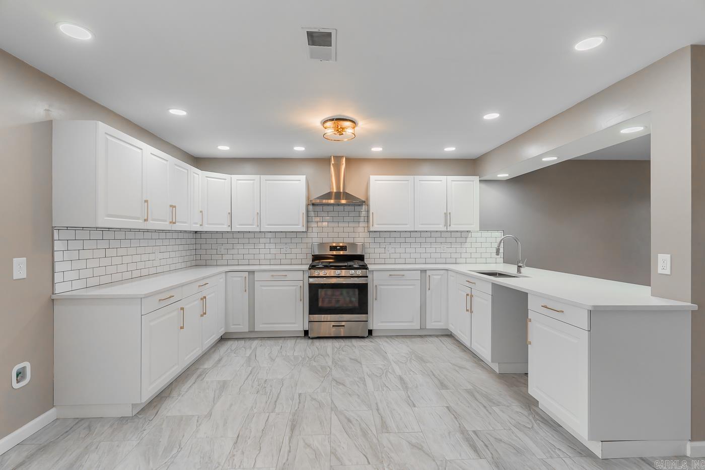 WALNUT RIDGE UNPLATTED - Residential