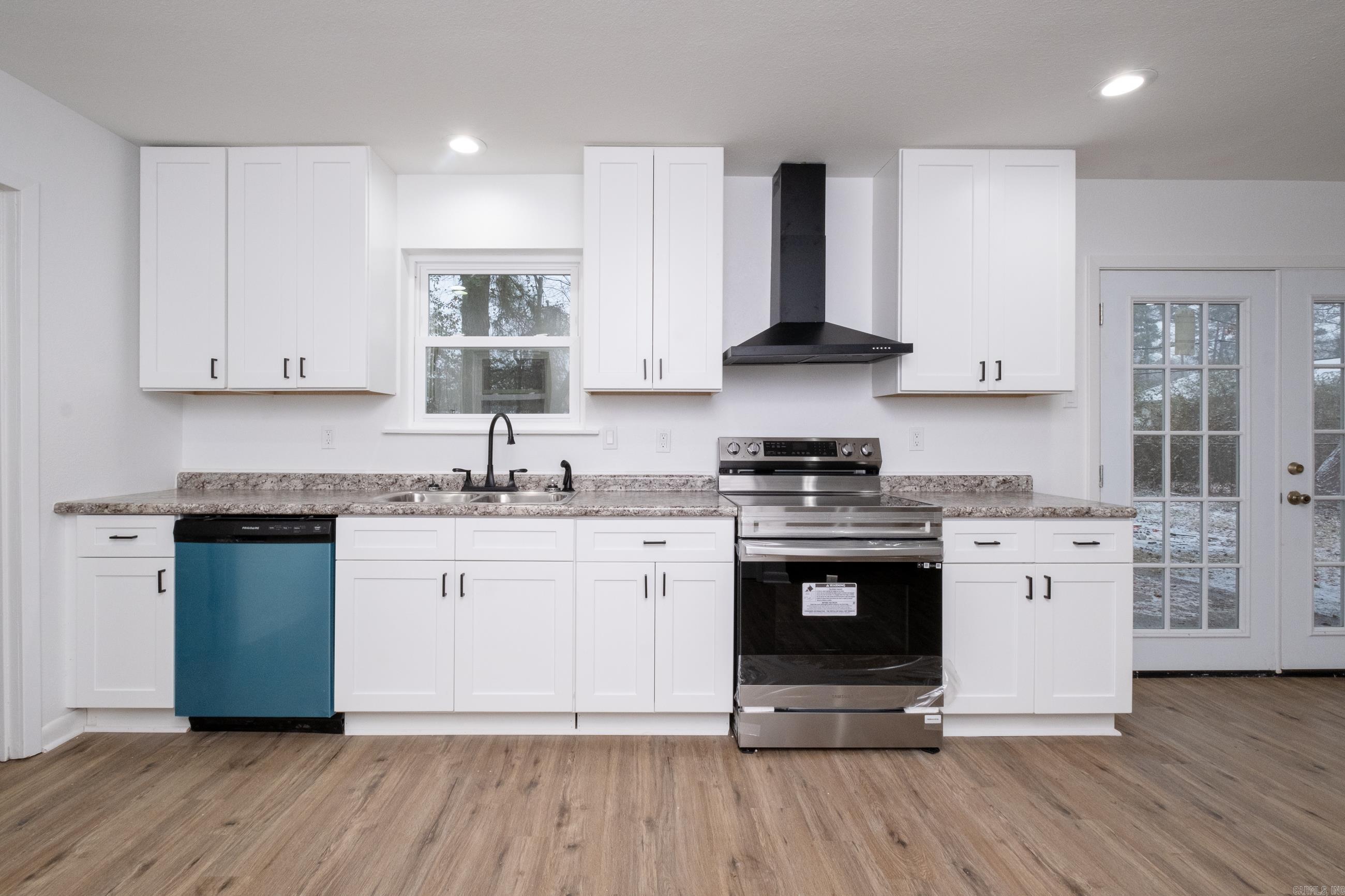 MCCLELLAN PLACE - Residential