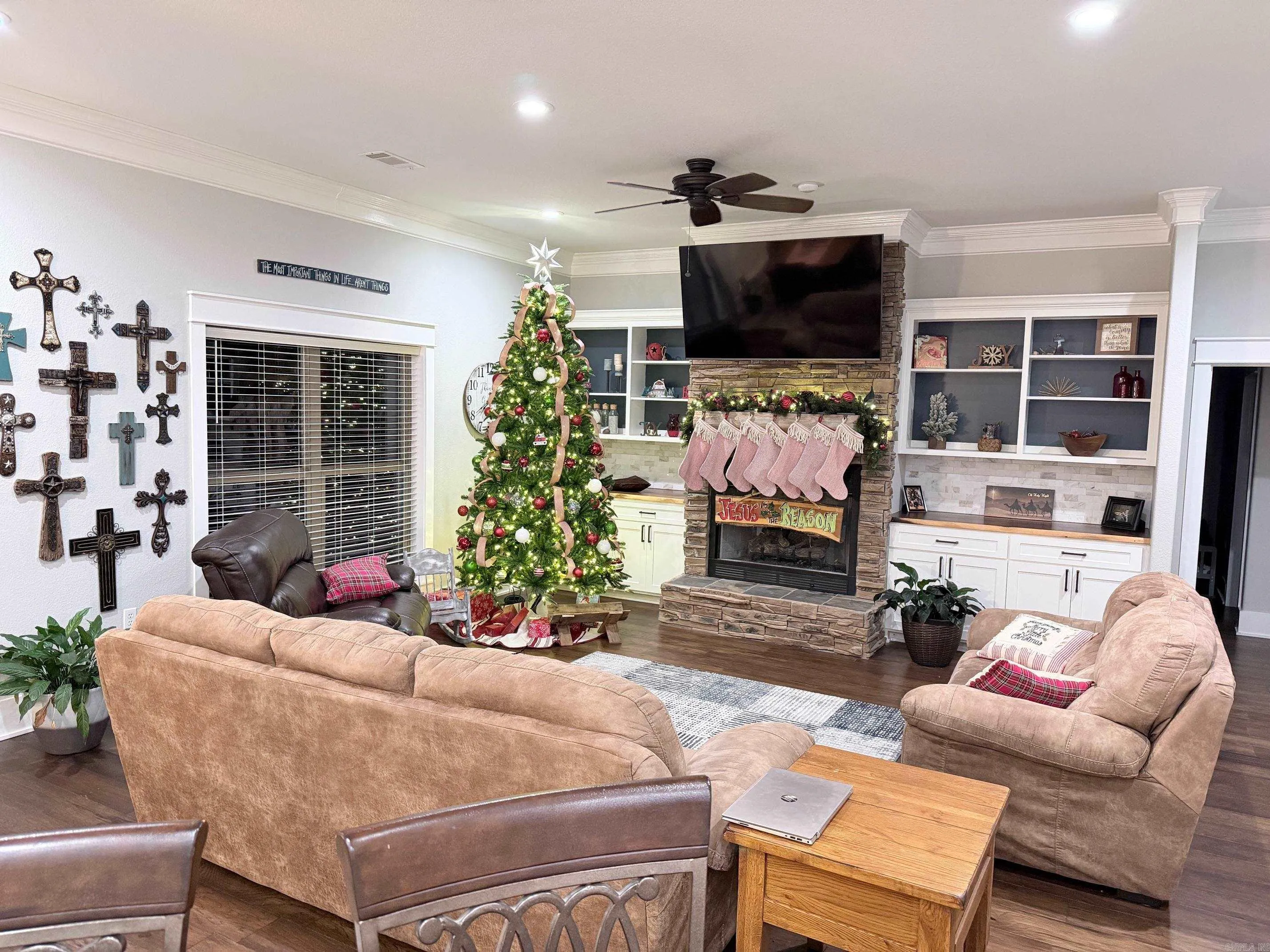 Vilonia, Arkansas 72173, United States, 4 Bedrooms Bedrooms, ,4 BathroomsBathrooms,Residential,Active,249567