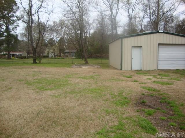 PEBBLE LAKE - Residential