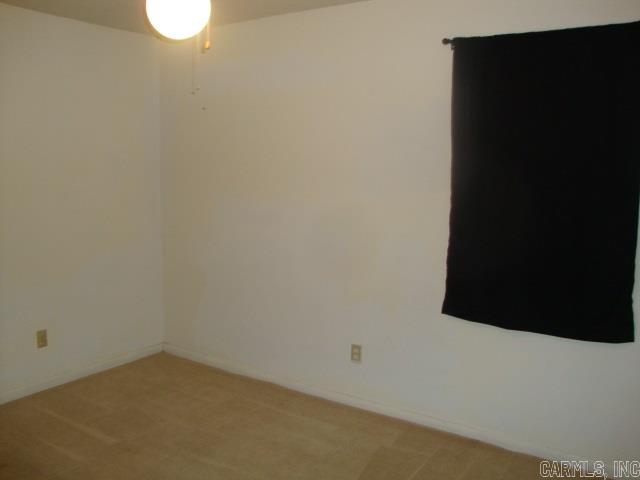 PEBBLE LAKE - Residential