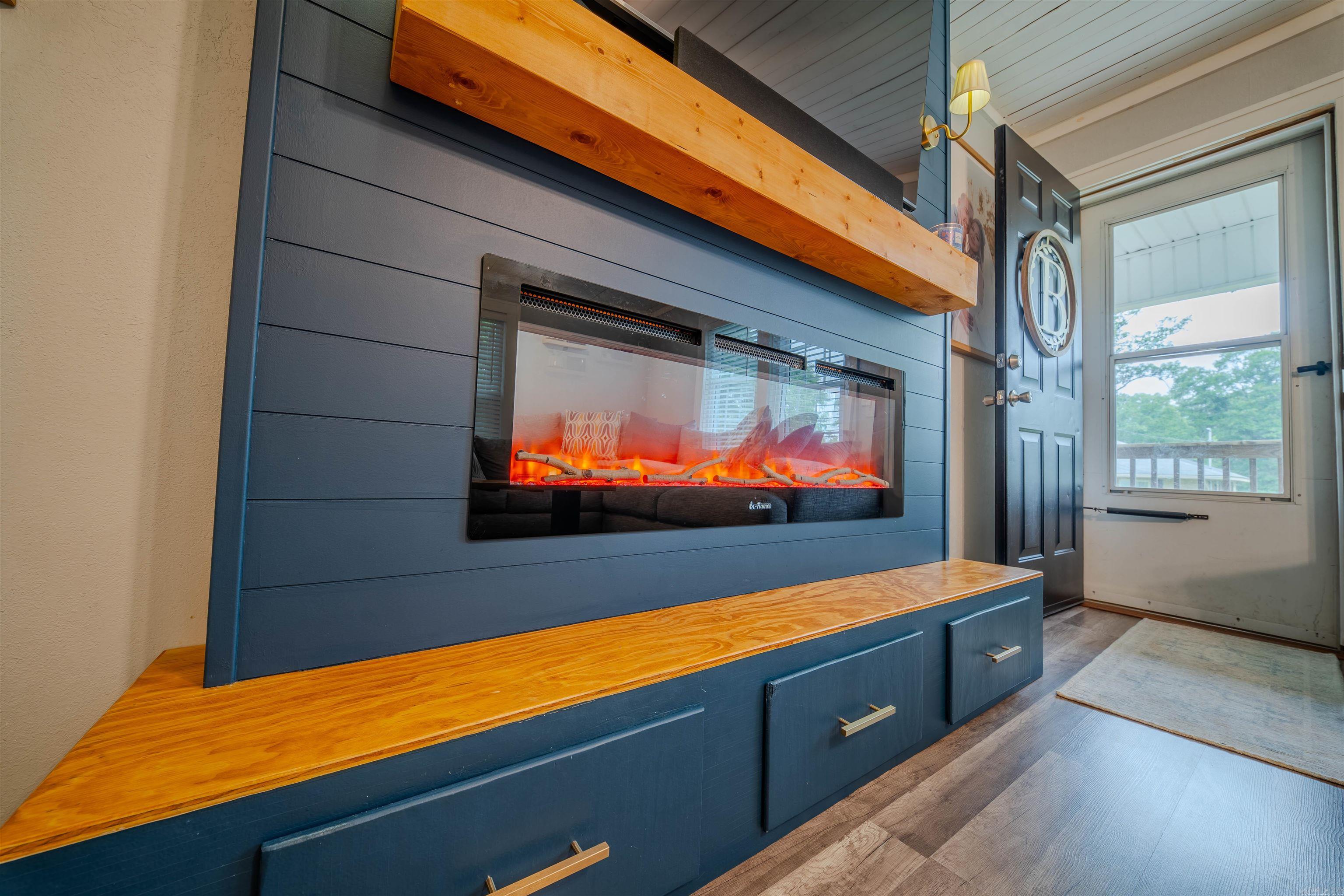 ADAMS, CC, ADDITION - Residential
