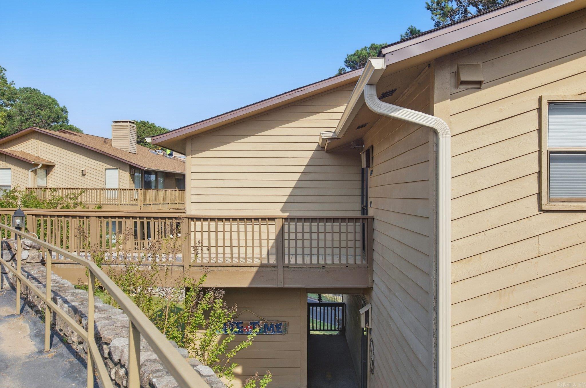 CEDAR CREST HPR - Residential