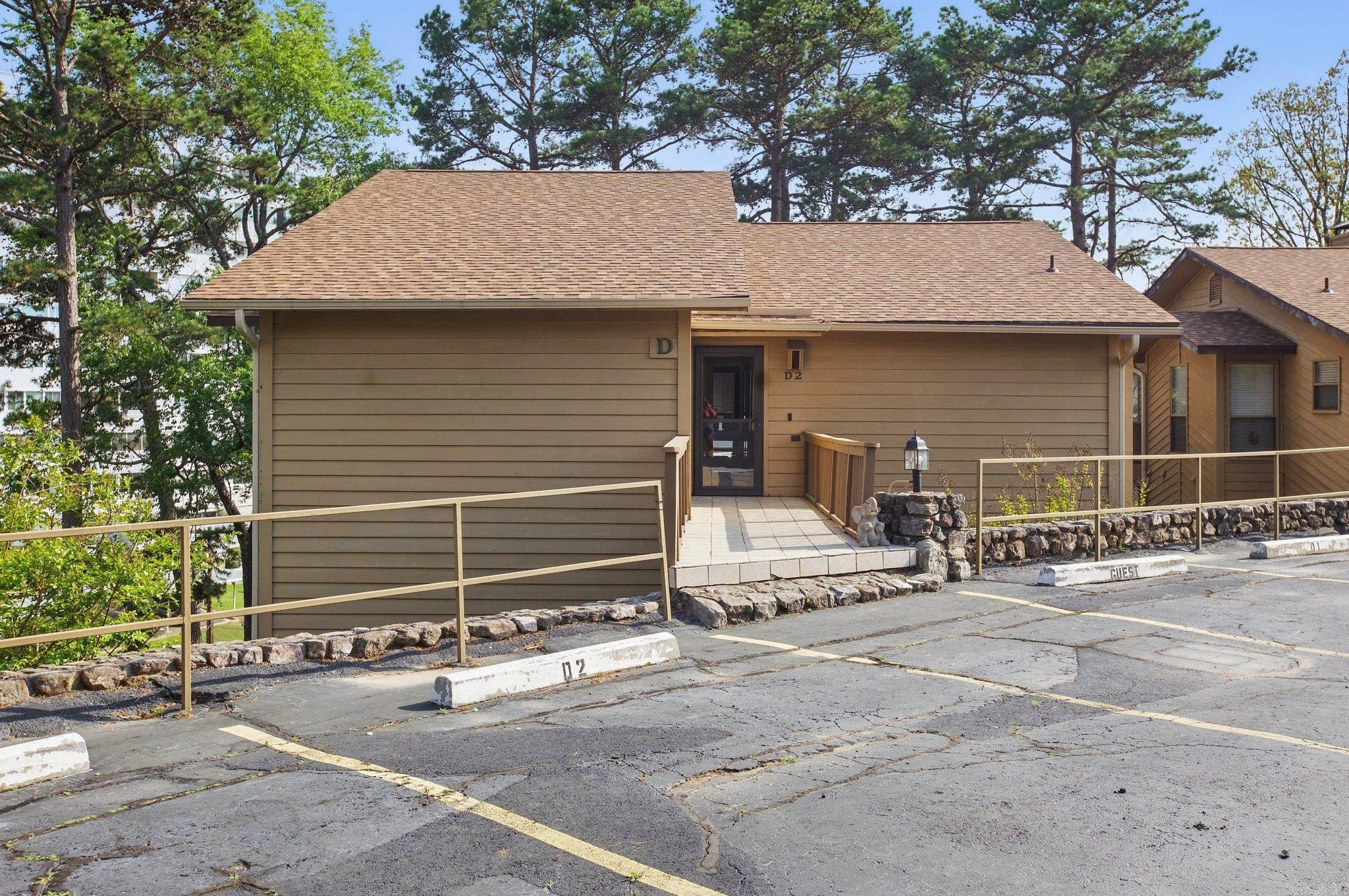 CEDAR CREST HPR - Residential
