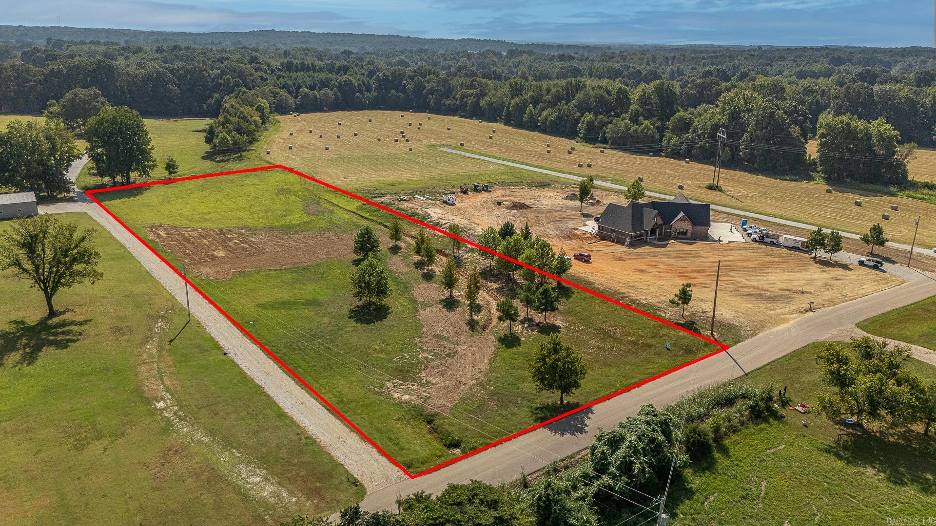 Beautiful property to build your next home, paved road south Paragould, multiple parcels available in county. This residential acreage has been perc tested and surveyed.