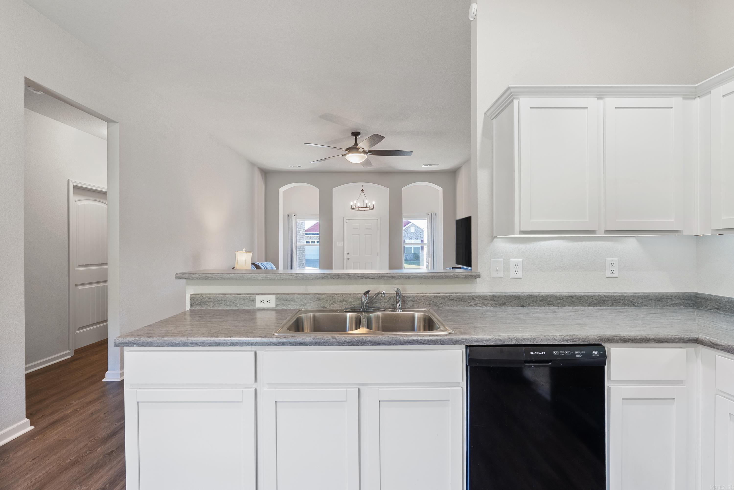 MATTHEWS MEADOWS PH 2 PUD - Residential