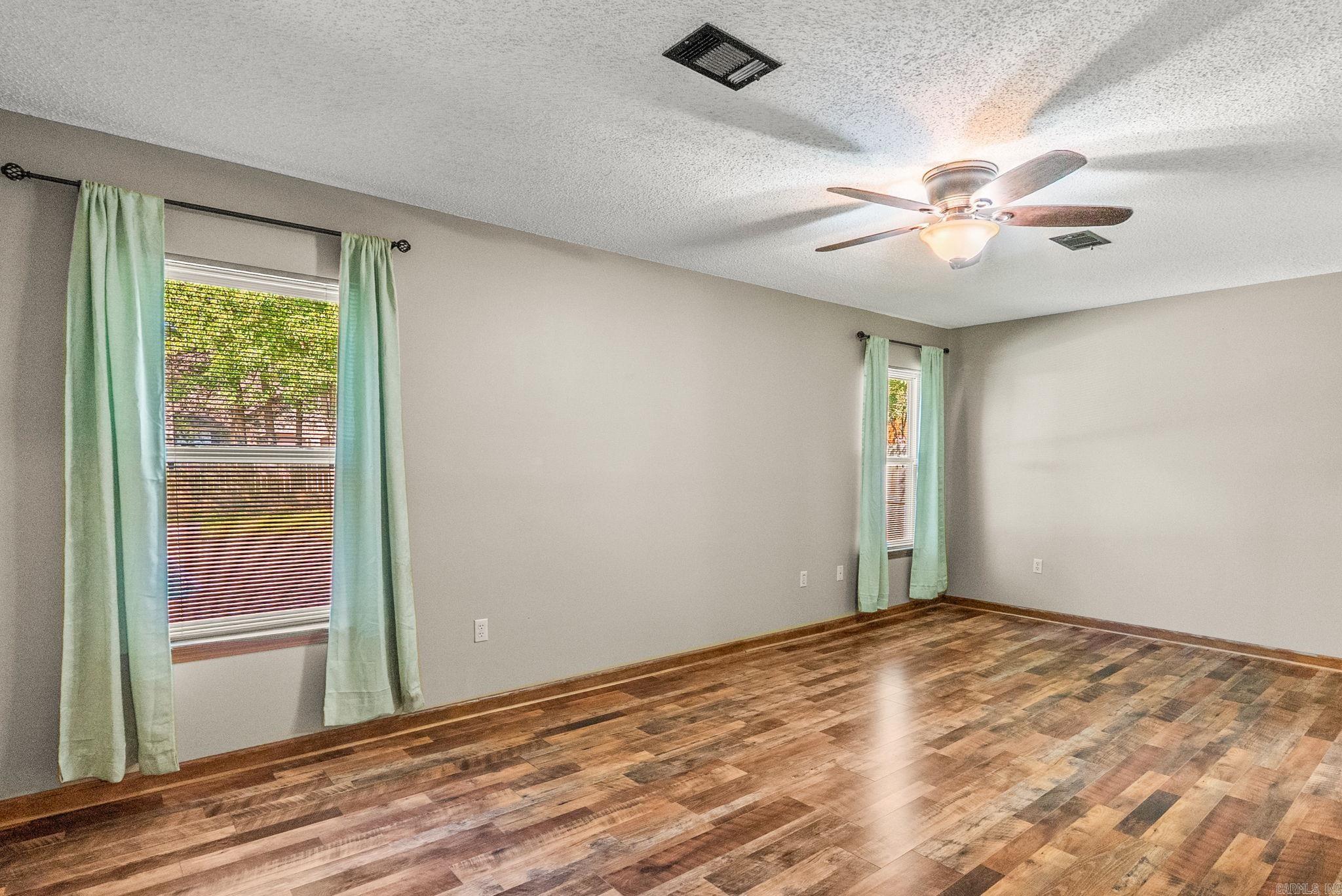 Rosewood Terrace - Residential