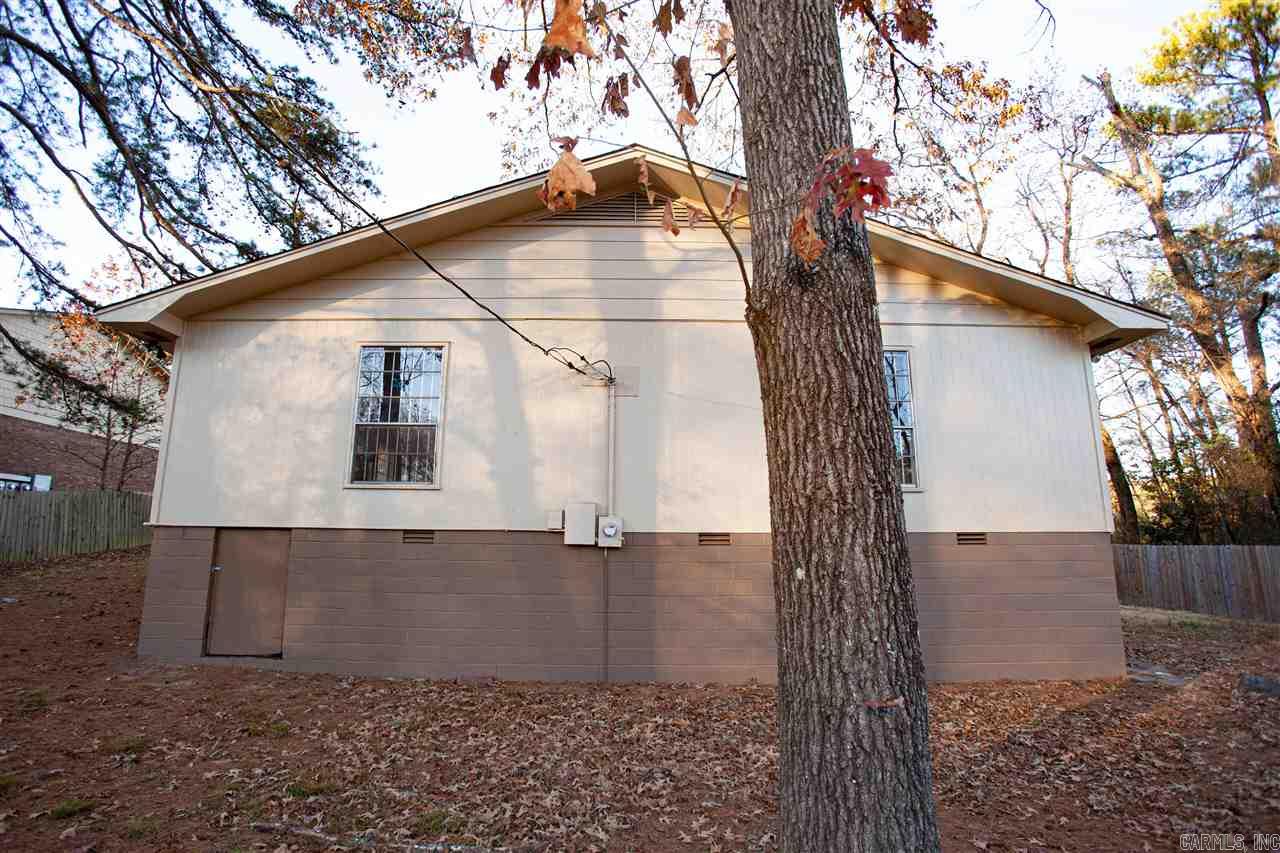 Morris Manor - Residential Lease