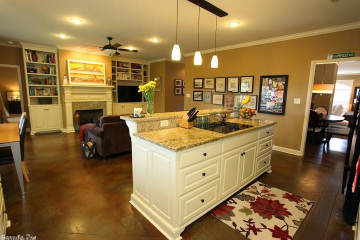 THE VILLAGES OF WELLINGTON - Residential