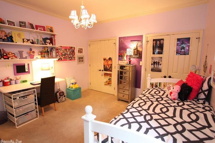 THE VILLAGES OF WELLINGTON - Residential