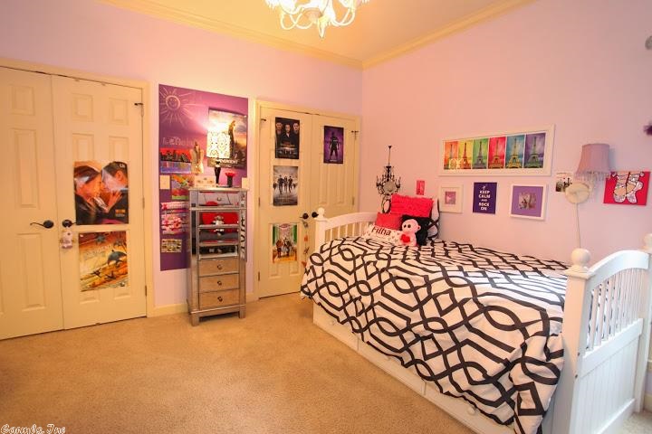 THE VILLAGES OF WELLINGTON - Residential