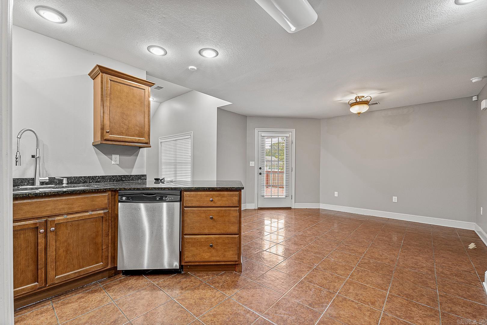 Prairiemeadows - Residential