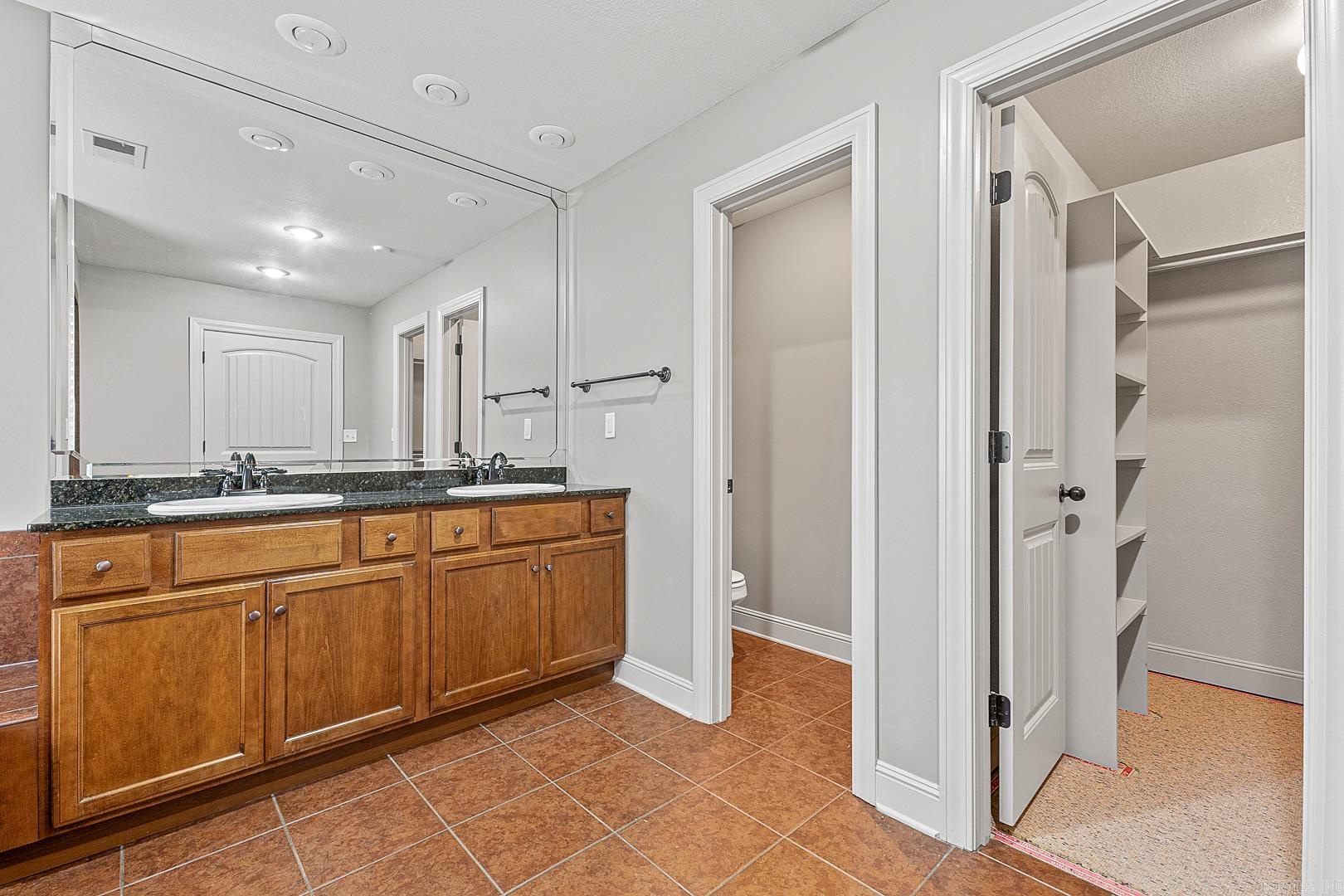 Prairiemeadows - Residential