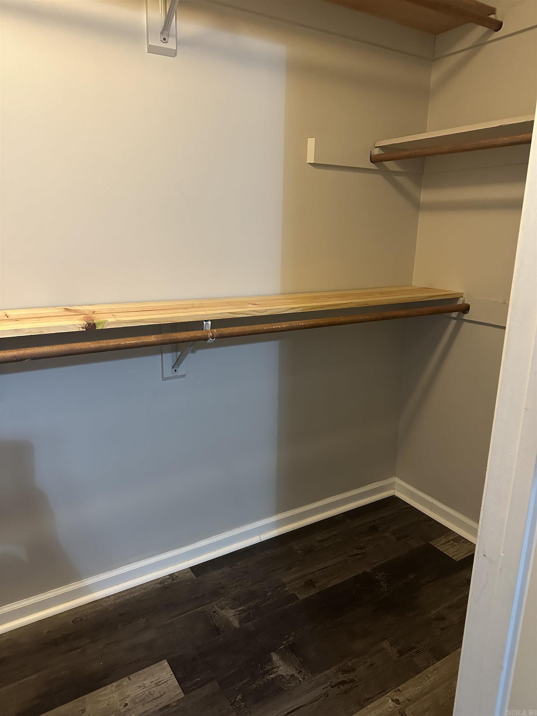 WINDSOR LANDING - Residential