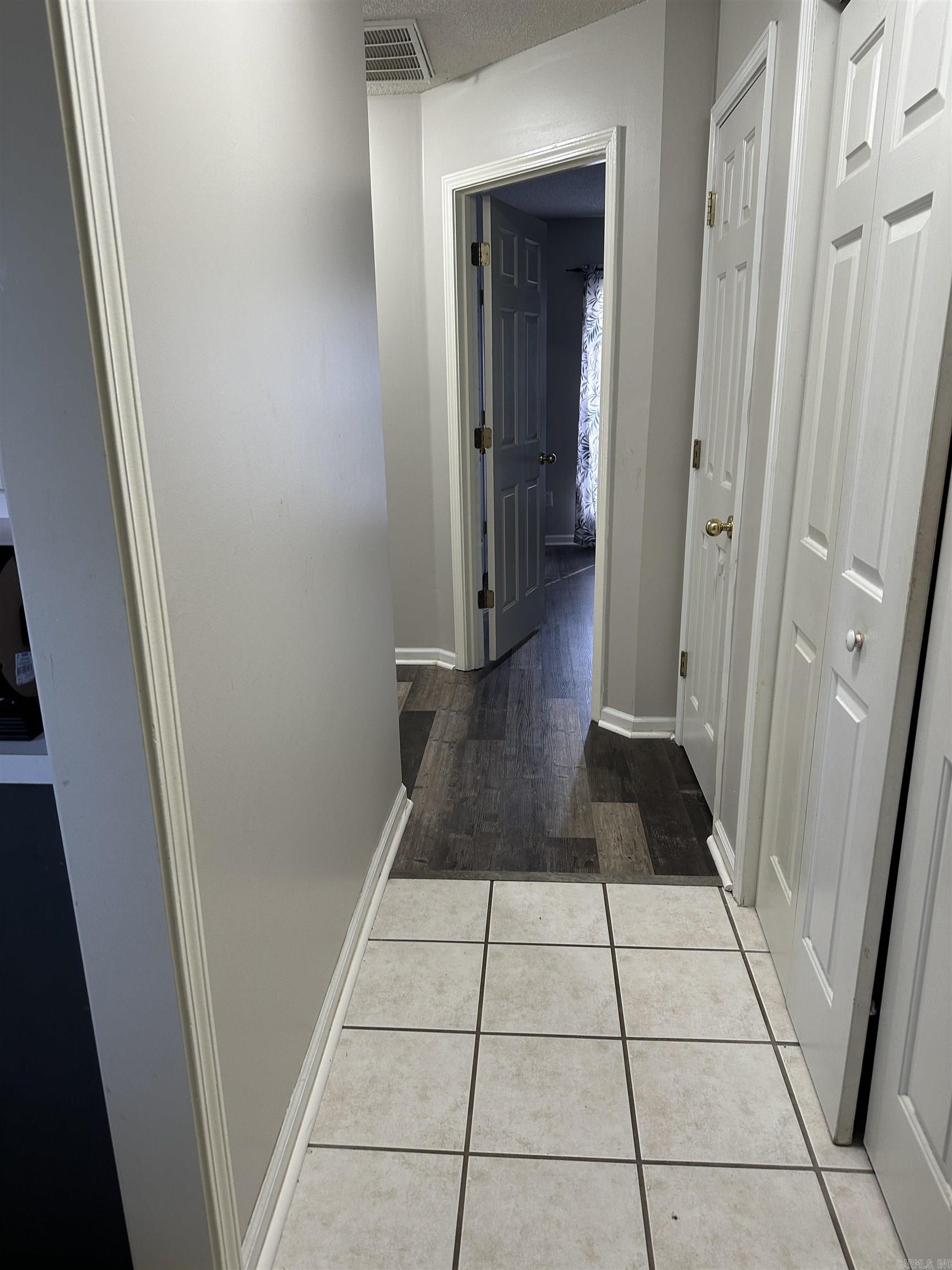 WINDSOR LANDING - Residential