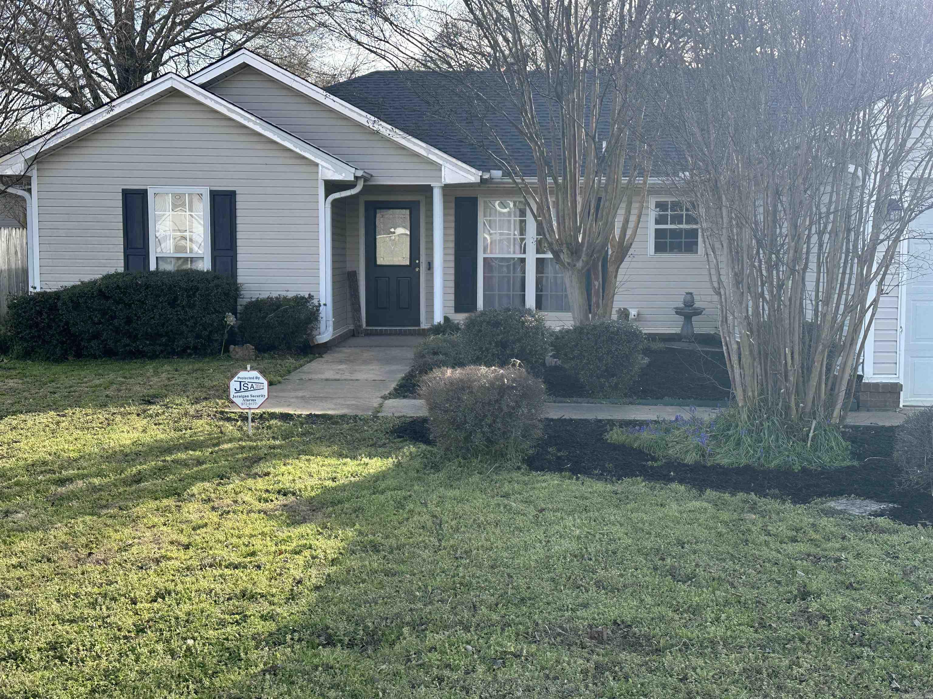 WINDSOR LANDING - Residential