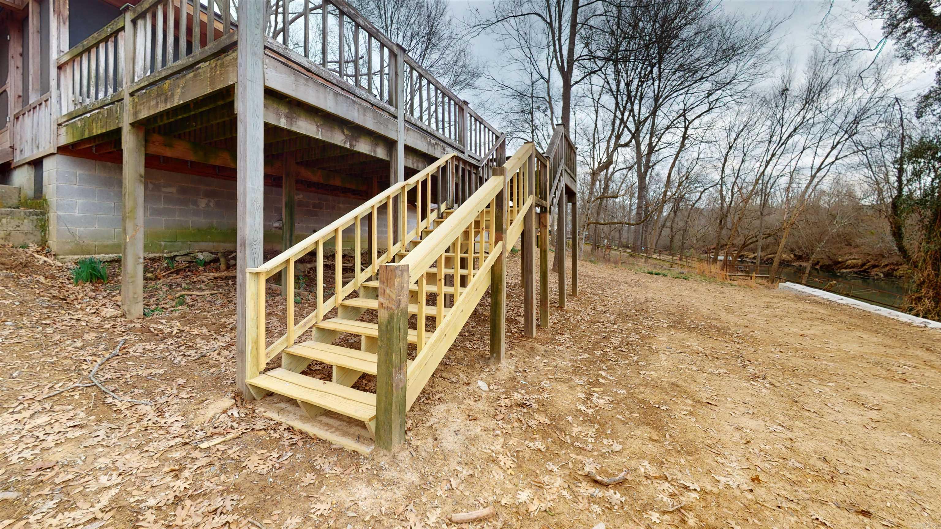 Rainbow Island-River - Residential