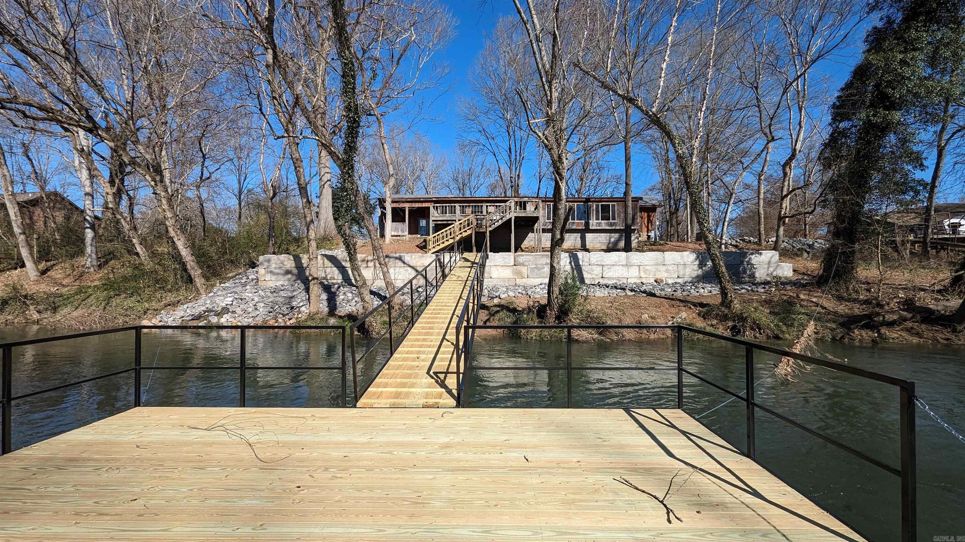 Rainbow Island-River - Residential