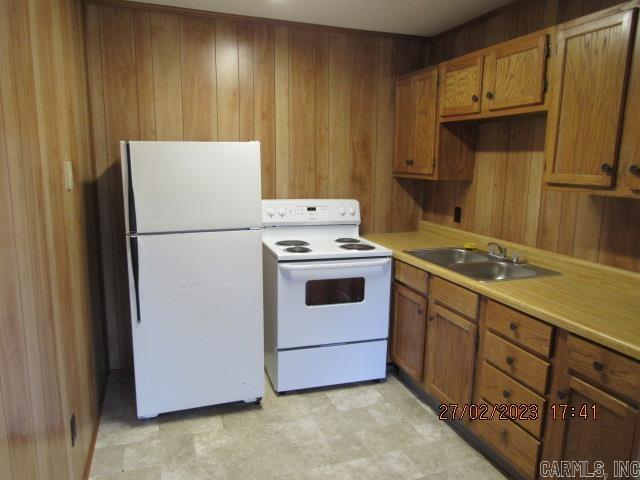 Sherwood Estates - Residential Lease