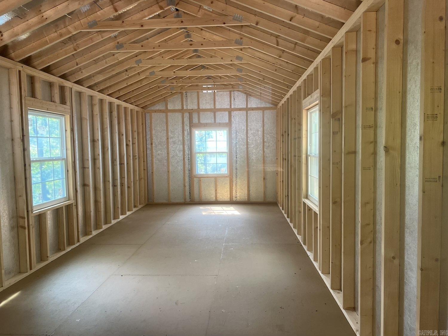 Metes & Bounds - Land