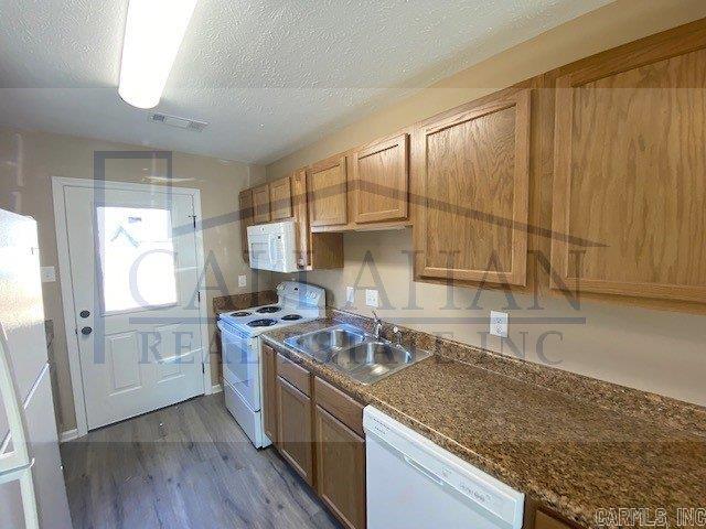 East View - Residential Income