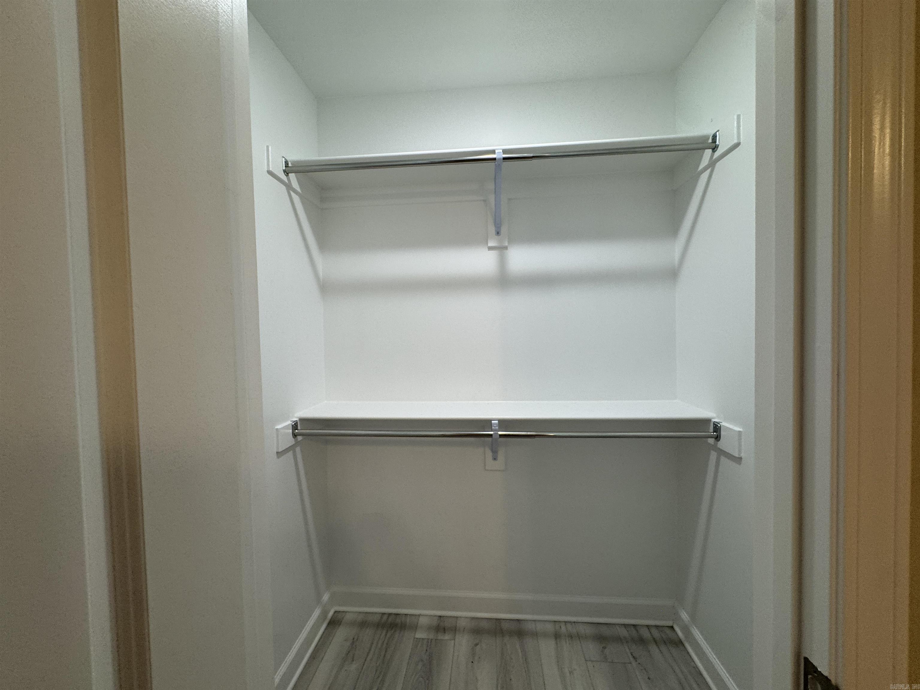 DEERFIELD ESTATES - Residential Lease