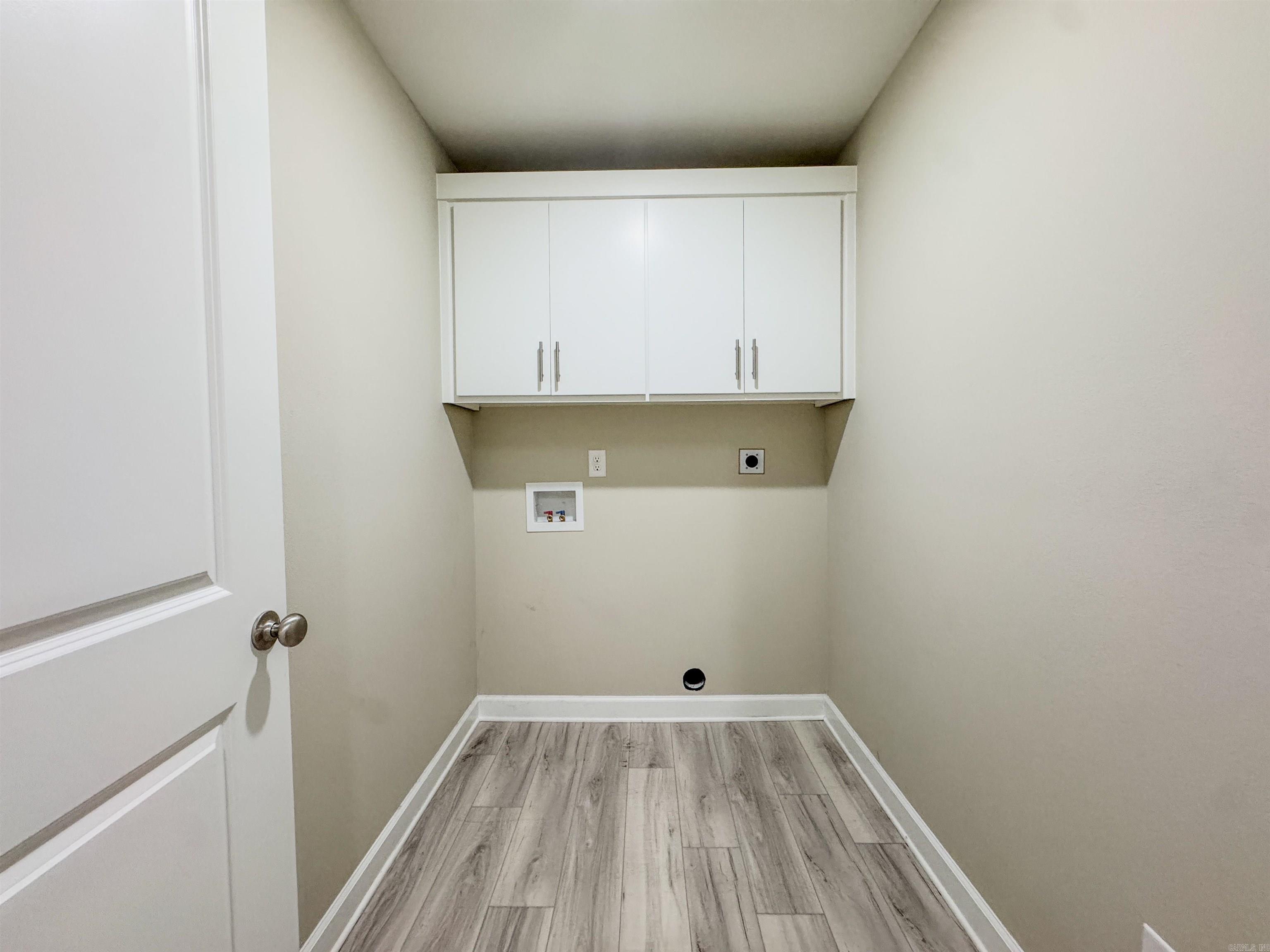 DEERFIELD ESTATES - Residential Lease