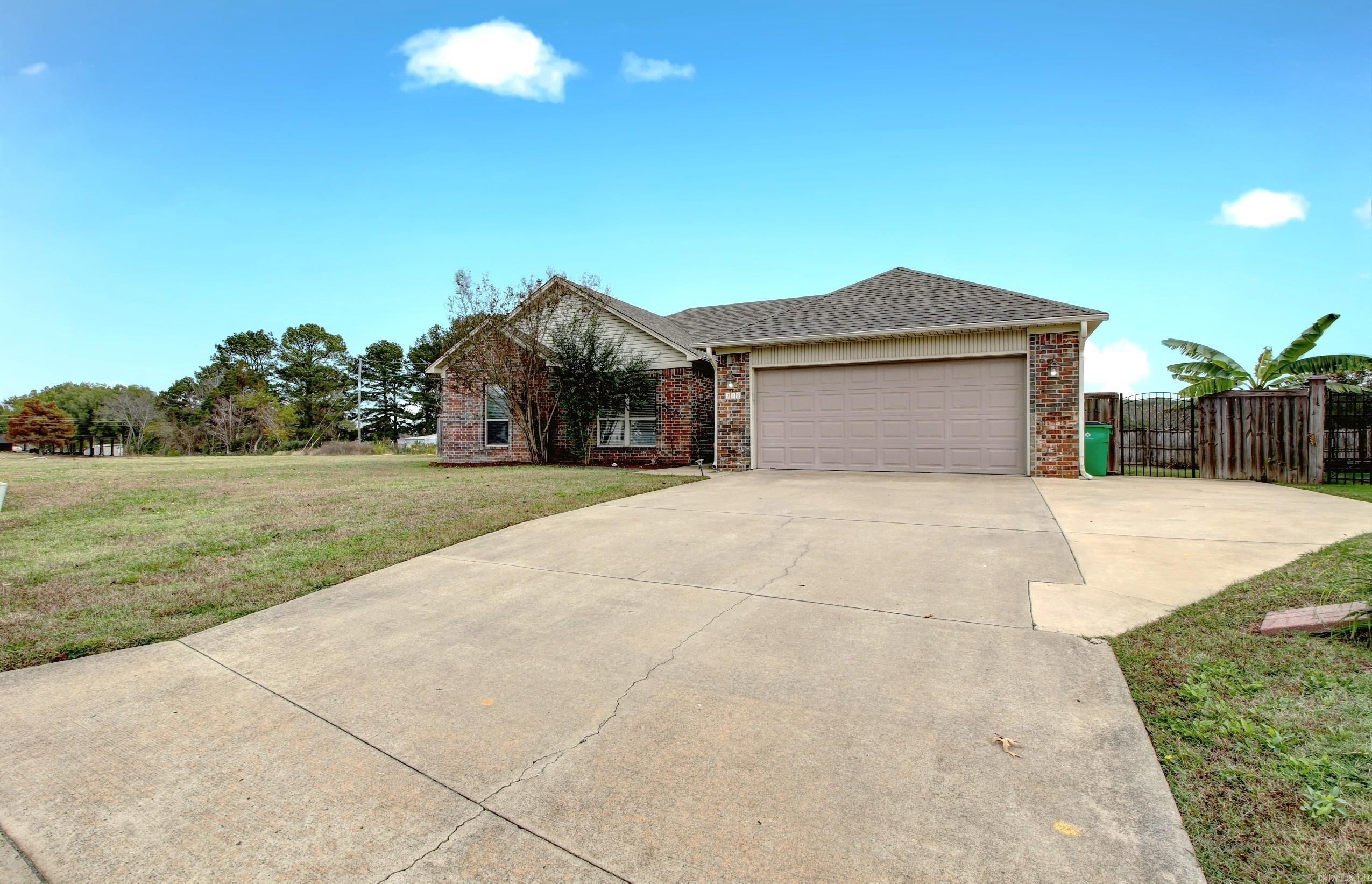 QUAPAW ESTATES - Residential