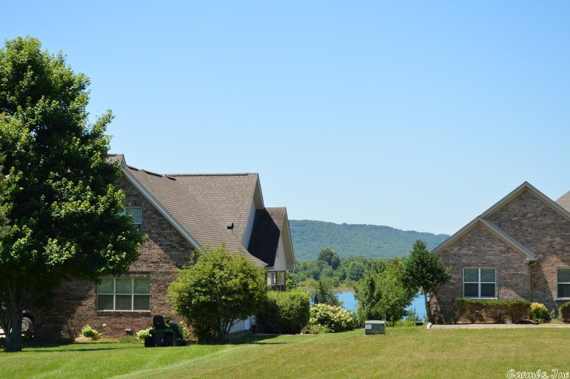 Landing at Emerald Isle - Land
