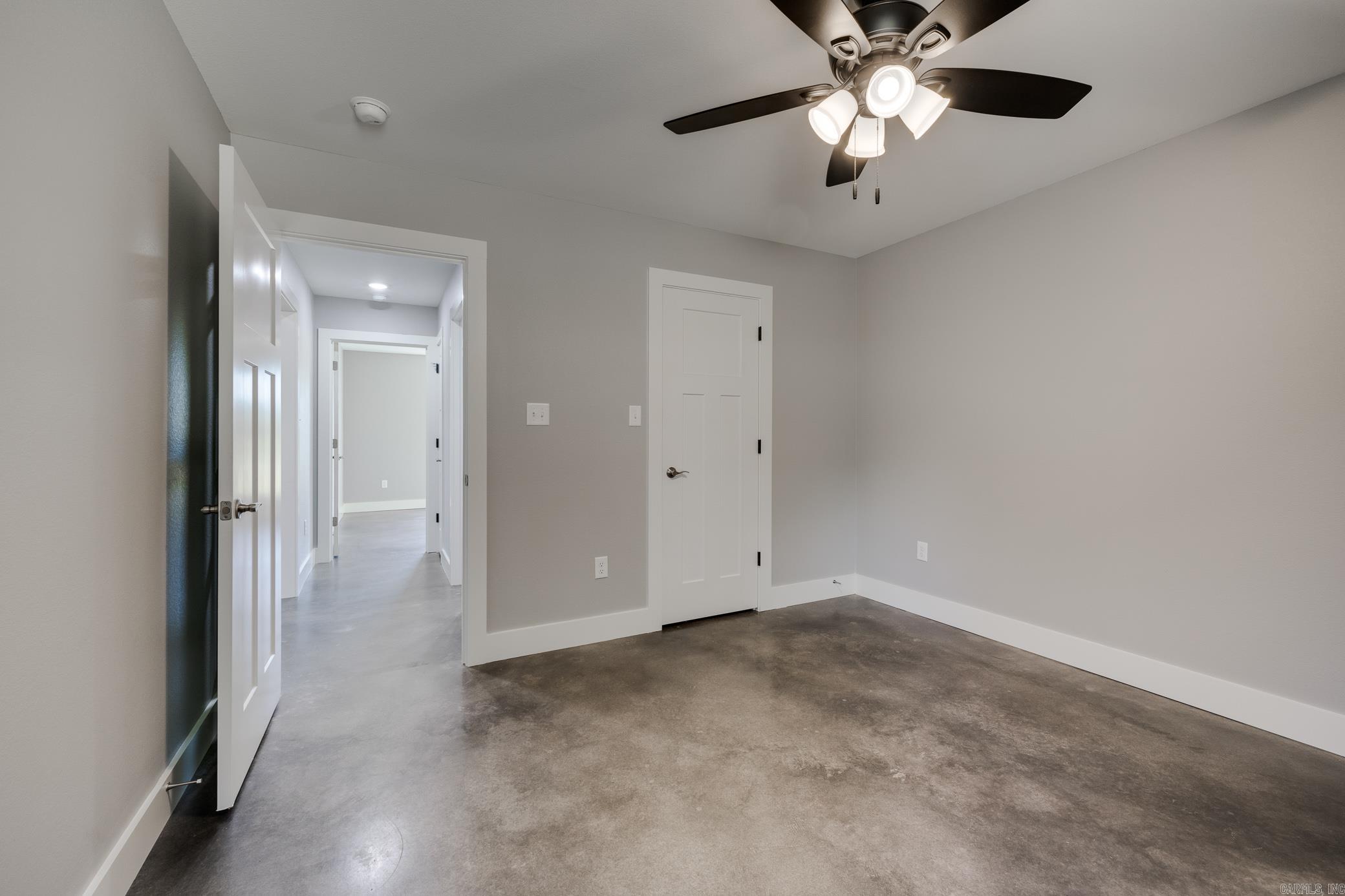 JEWELS ESTATES - Residential