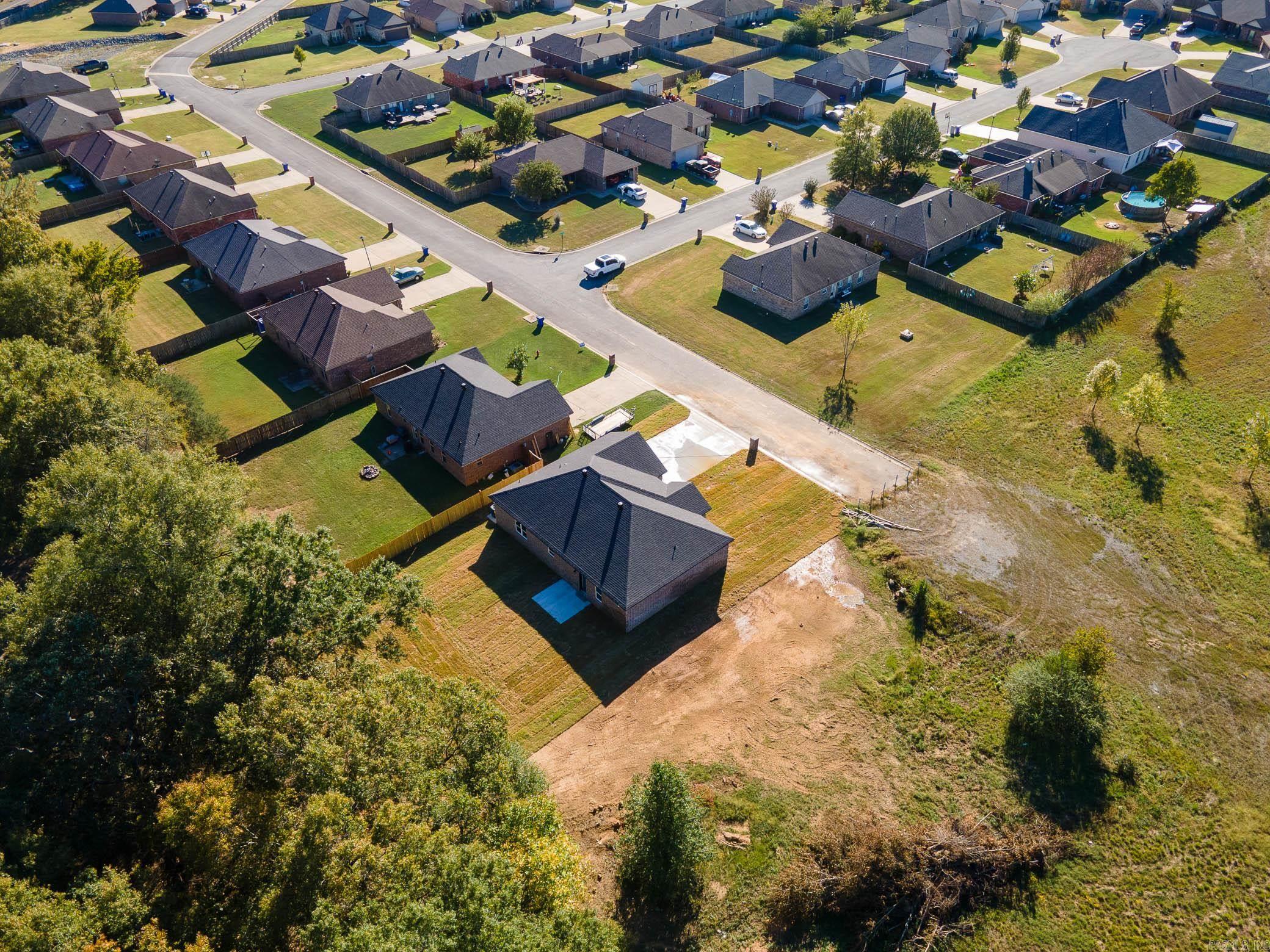 JEWELS ESTATES - Residential