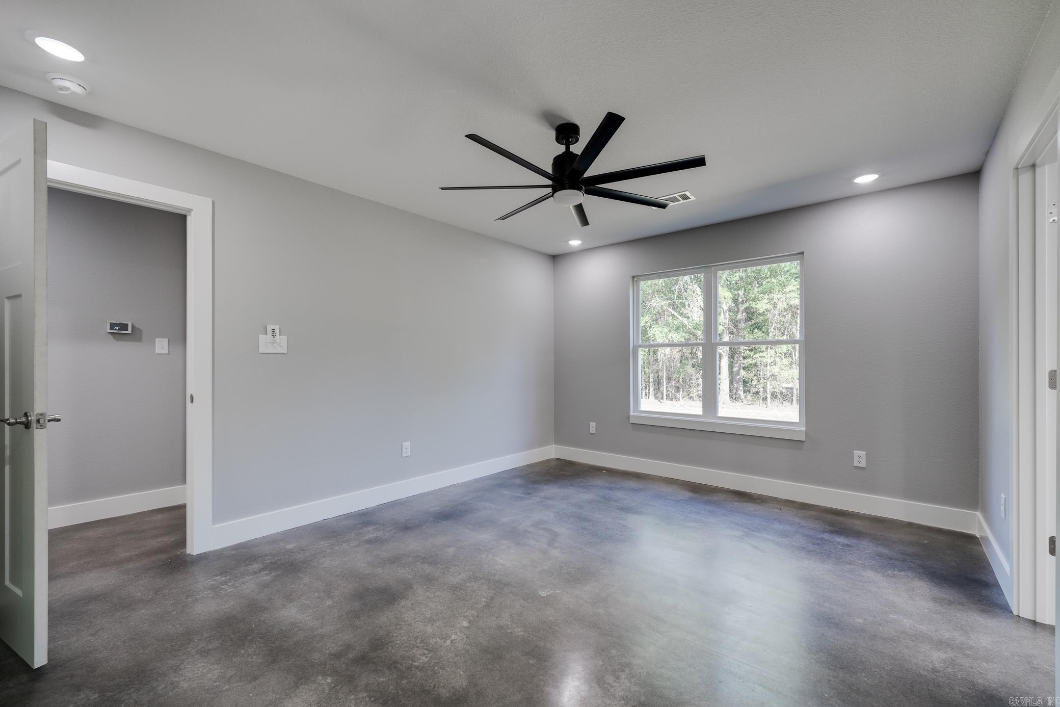 JEWELS ESTATES - Residential