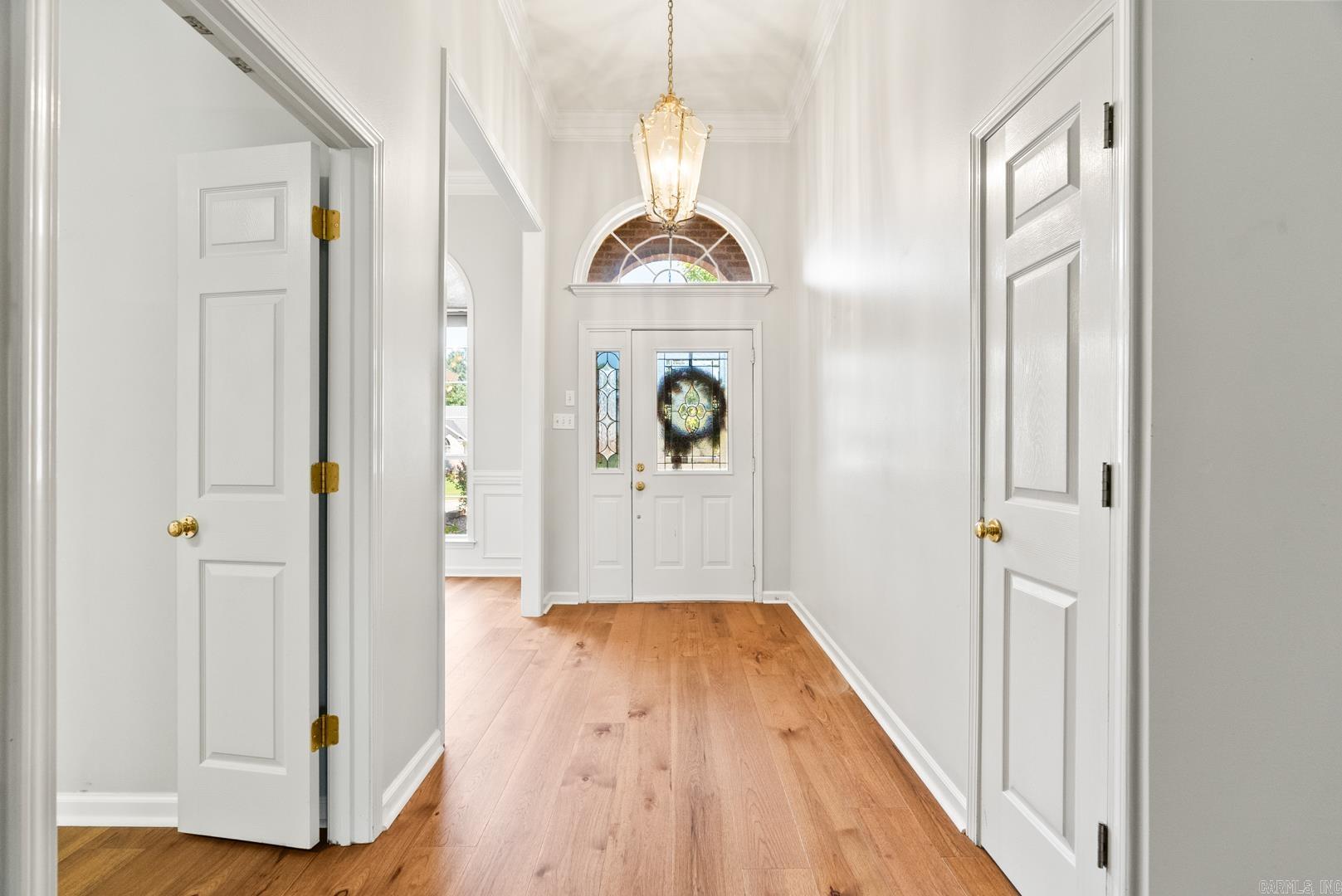 COUNTRY CLUB OF ARK THE - Residential