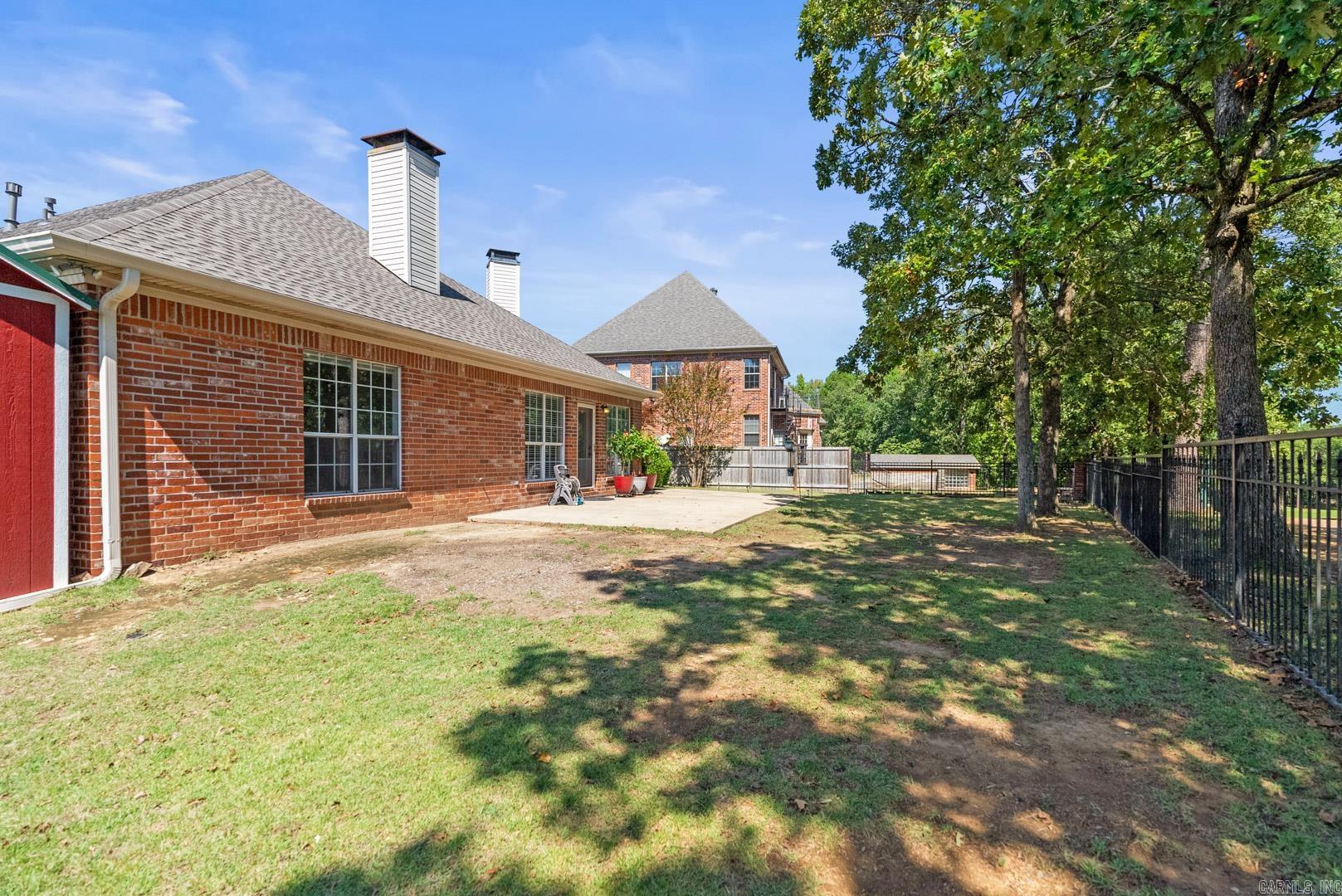 COUNTRY CLUB OF ARK THE - Residential