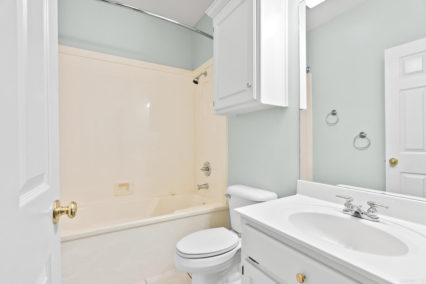 COUNTRY CLUB OF ARK THE - Residential