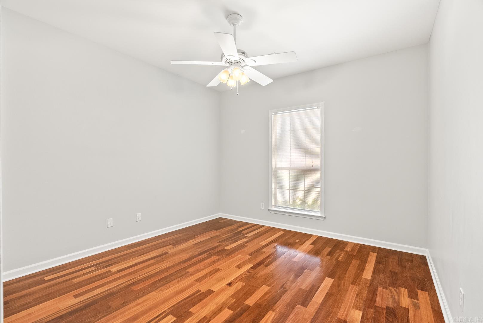 COUNTRY CLUB OF ARK THE - Residential