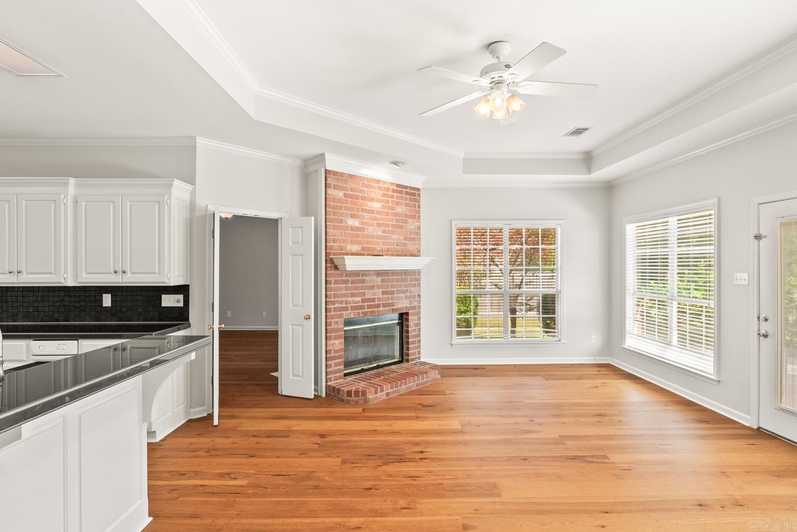 COUNTRY CLUB OF ARK THE - Residential