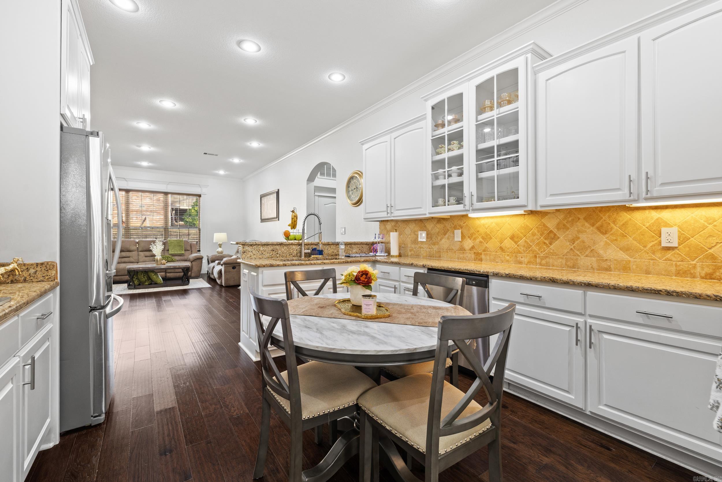 THE VILLAGES OF WELLINGTON - Residential